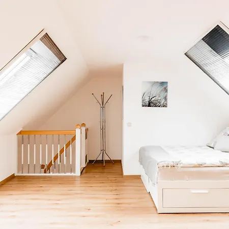 Huxfeld-hof - Woerpe Apartment *