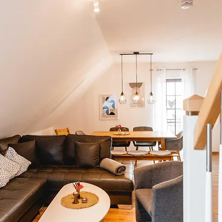Huxfeld-hof - Woerpe Apartment